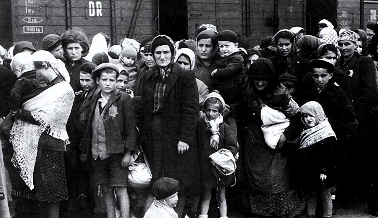 开云体育-以色列一位学者认为：下一个屠杀犹太人的极可能是美国